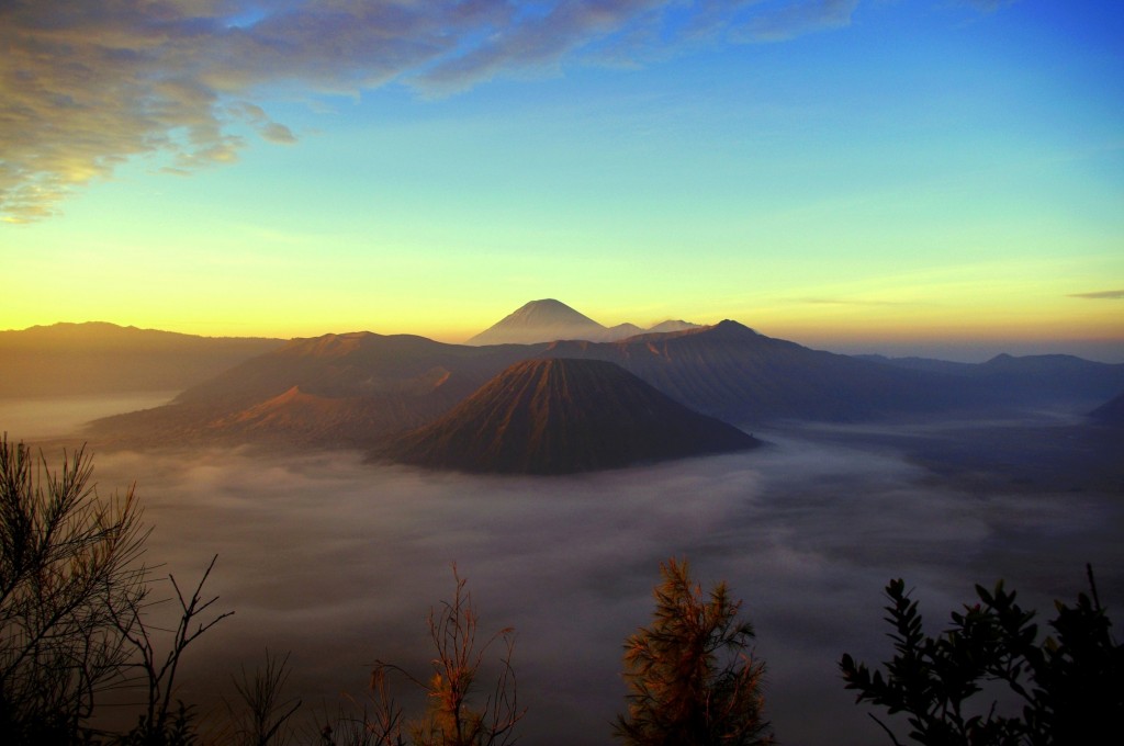 Zdjęcia: Bromo, Jawa, Wulkan Bromo, INDONEZJA Zdjęcia: Bromo, Jawa, Wulkan Bromo, INDONEZJA