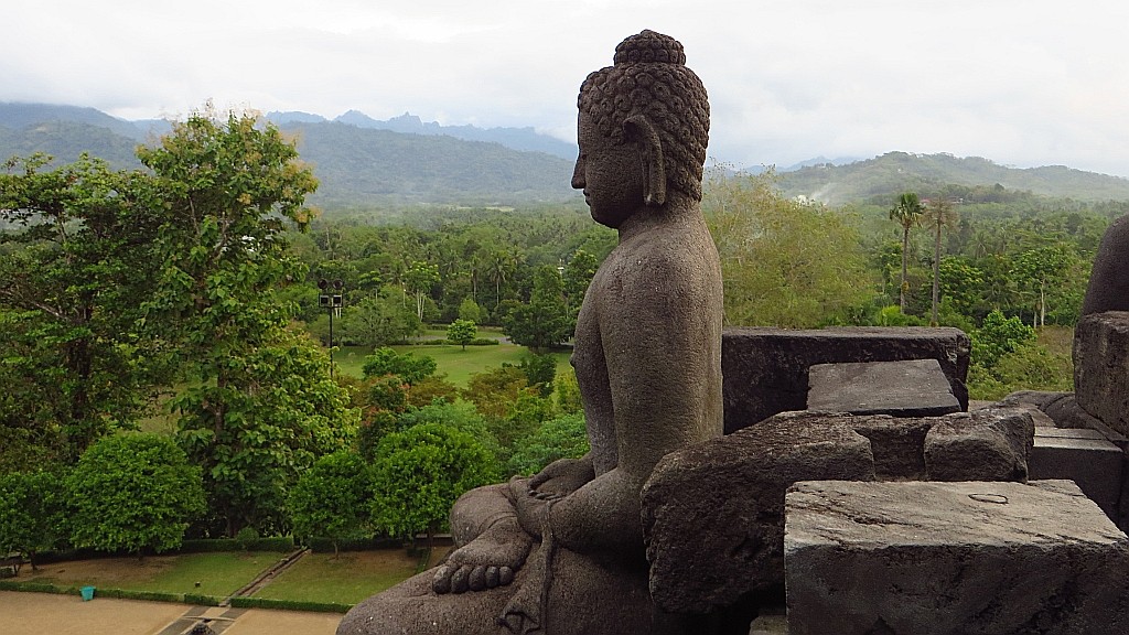 Zdjęcia: stupa Borobodur, Jawa, Borobudur droga do Oświecenia, INDONEZJA Zdjęcia: stupa Borobodur, Jawa, Borobudur droga do Oświecenia, INDONEZJA