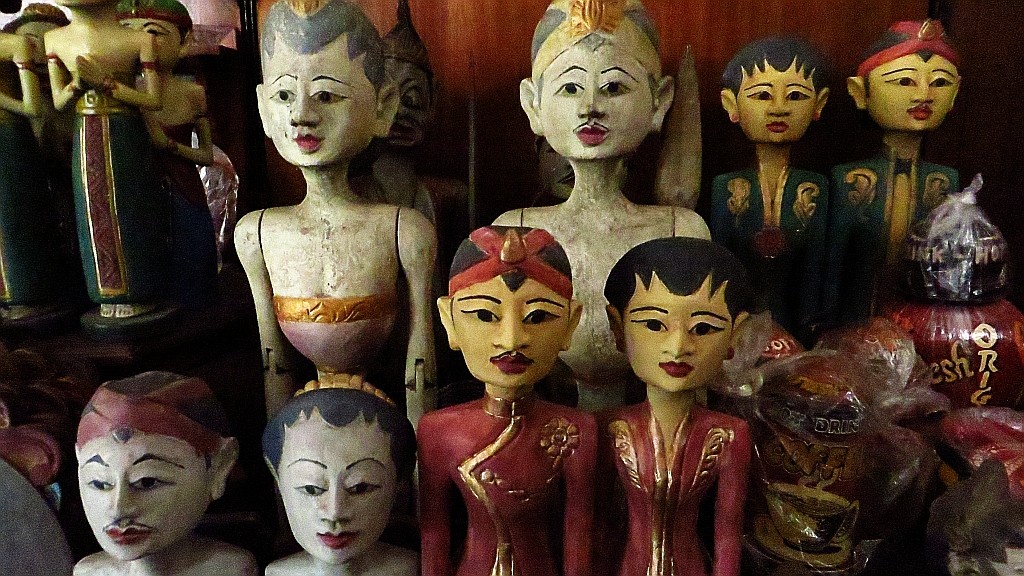 Zdjęcia: Surakarta, Jawa, targ staroci, INDONEZJA Zdjęcia: Surakarta, Jawa, targ staroci, INDONEZJA