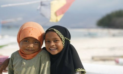 Zdjecie INDONEZJA / Lombok / Gili Travangan / Male muzumanki