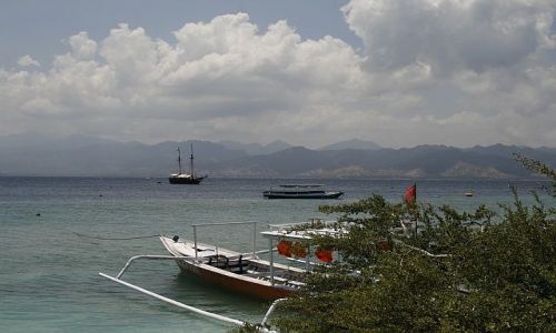 Zdjecie INDONEZJA / Lombok / Gili / Widok na Lombok