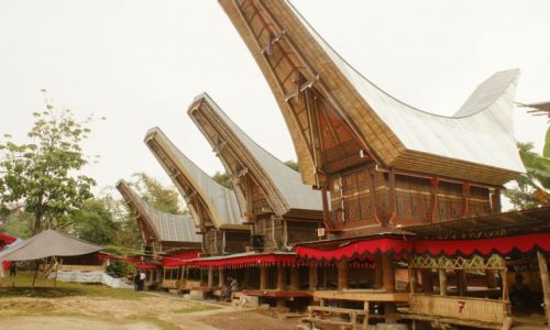 Zdjecie INDONEZJA / Wyspa Celebes lub jak kto woli Sulawesi / Kraj Torada / Wie w Kraju Torada
