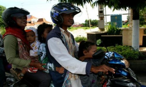 Zdjecie INDONEZJA / Jawa / Surabaya / 5 in 1