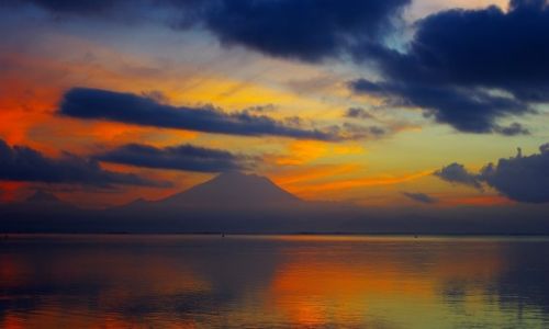 INDONEZJA / Bali / Sanur / Wschd soca-Sanur