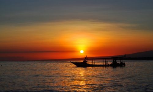 Zdjcie INDONEZJA / Gilis / Gili Meno / Soce