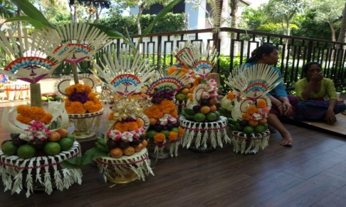 Zdjęcie INDONEZJA / Bali / Sanur / Dary Świątynne