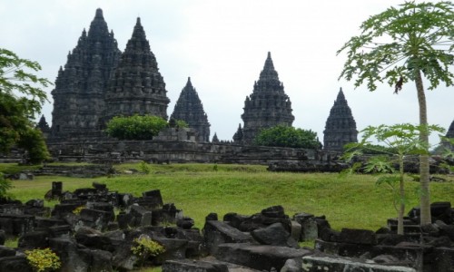 Zdjcie INDONEZJA / JAVA/okolice Yogyakarty  / witynia Prambanan / PRAMABANAN