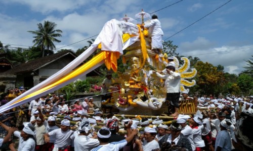 Zdjecie INDONEZJA / Bali / wioska na Bali / POGRZEB
