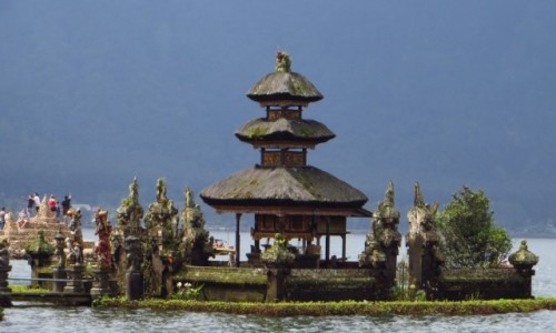 Zdjcie INDONEZJA / Bali / jezioro Bratan / Pura Ulun Danu Bratan