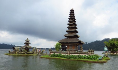 Zdjcie INDONEZJA / Bali / jezioro Bratan / Pura Ulun Danu Bratan