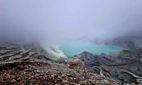 Zdjęcie INDONEZJA / Jawa / Ijen / Krater wulkanu
