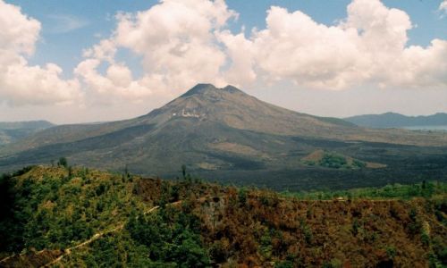 Zdjęcie INDONEZJA / płn Bali / pod wulkanem / Wulkan Gunung Abang