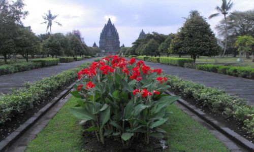 Zdjęcie INDONEZJA / płd.Jawa / Prambanan / świątynia w Prambanan