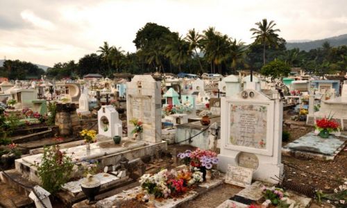 INDONEZJA / Demokratyczna Republika Timor Leste / Dili / Cmentarz Santa Cruz stolicy Timoru Wschodniego, Dili