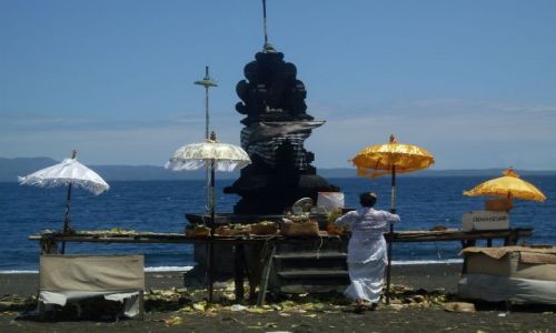 Zdjecie INDONEZJA / Bali / Kusamba-Candidasa / ... na styku ...
