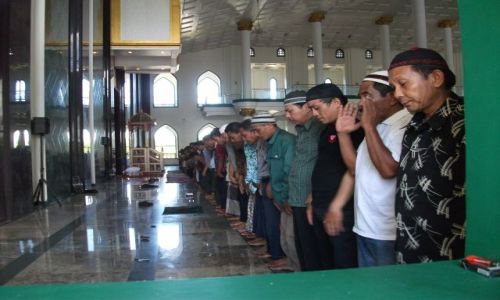 Zdjcie INDONEZJA / Pnocne Moluki  / Ternate / ... mody ...
