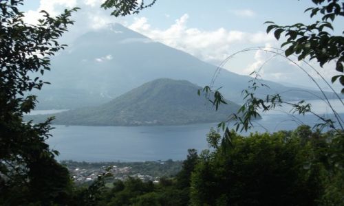 Zdjcie INDONEZJA / Pnocne Moluki  / Ternate / ... dwa z trzeciego ....