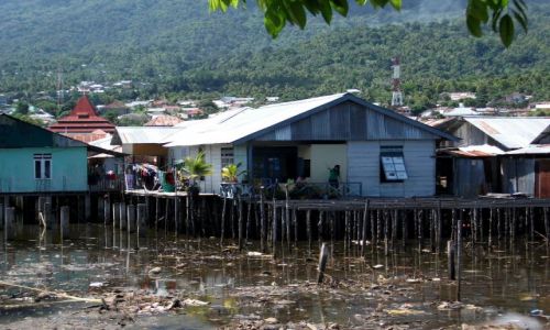 Zdjcie INDONEZJA / Pnocne Moluki  / Ternate / ... wdkowanie ...