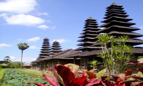Zdjcie INDONEZJA / Bali / Mengwi / krlewska witynia w Mengwi