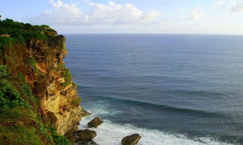 Zdjecie INDONEZJA / Bali / Bali / klif w drodze do Ulu Watu