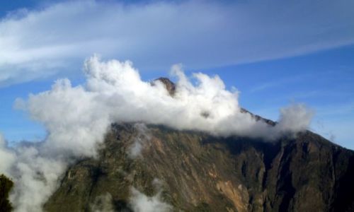 Zdjęcie INDONEZJA / Lombok / Rinjani / ... wydaje się być tak blisko ...