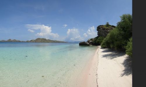 Zdjcie INDONEZJA / Komodo / Komodo / Bezludna wyspa