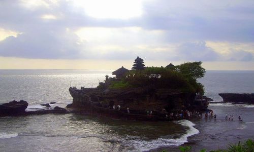 Zdjecie INDONEZJA / Bali / Bali - Tanah Lot / Tanah Lot - witynia na morzu