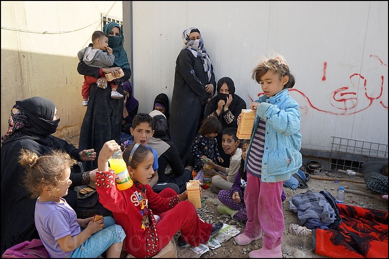 Zdjęcia: Makhmur, Erbil, Uchodźcy z Mosulu 9, IRAK Zdjęcia: Makhmur, Erbil, Uchodźcy z Mosulu 9, IRAK