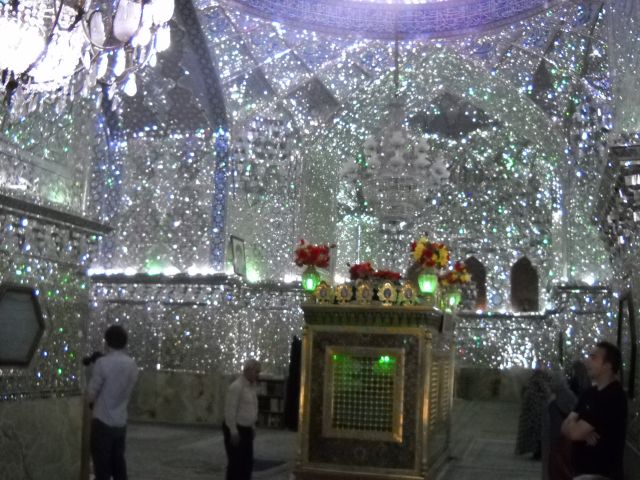 Zdjęcia: SHIRAZ, Południowy Iran, mauzoleum Shah-Cheragh, IRAN Zdjęcia: SHIRAZ, Południowy Iran, mauzoleum Shah-Cheragh, IRAN