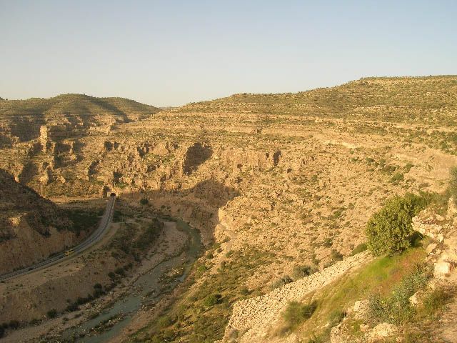 Zdjęcia: okolice Firuz Abad, irańskie krajobrazy (17), IRAN Zdjęcia: okolice Firuz Abad, irańskie krajobrazy (17), IRAN