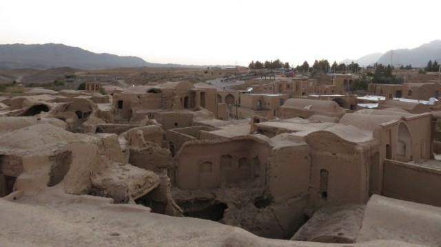 Zdj cia: Okolice Jazd, Kharanaq - stara opuszczona wioska, IRAN Zdj cia: Okolice Jazd, Kharanaq - stara opuszczona wioska, IRAN