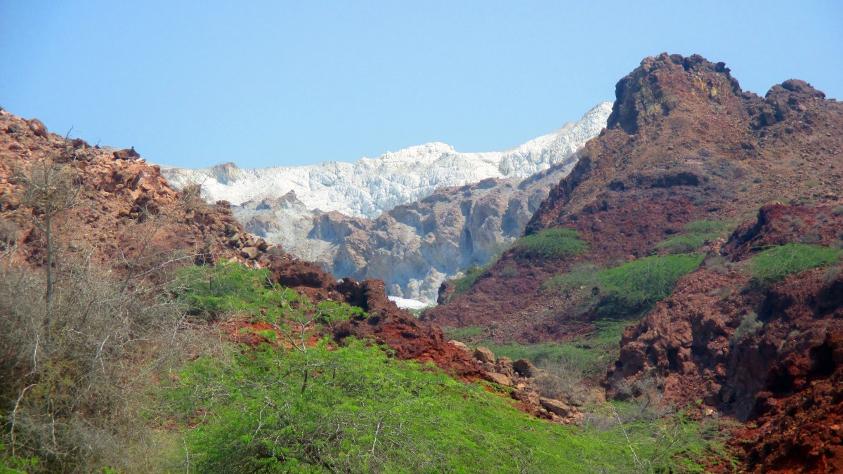 Zdjęcia: Rainbow Valley, Wyspa Hormoz, Kontrasty1, IRAN Zdjęcia: Rainbow Valley, Wyspa Hormoz, Kontrasty1, IRAN