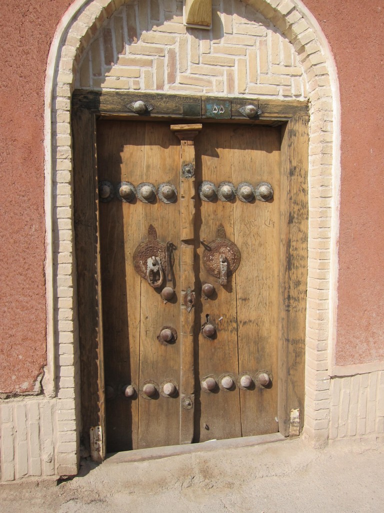 Zdjęcia: Varzaneh, Varzaneh, Drzwi do naszego domu, IRAN Zdjęcia: Varzaneh, Varzaneh, Drzwi do naszego domu, IRAN