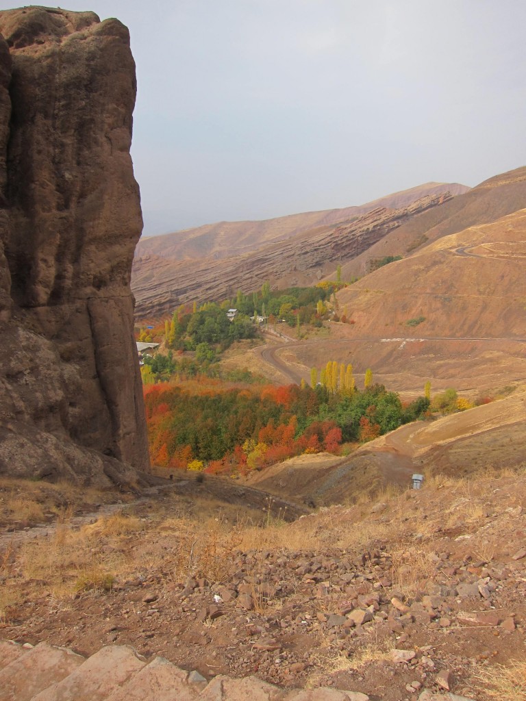 Zdjęcia: Alamut castle, Dolina Alamut, Panorama z Zamku Alamut (Zamki Asasynów), IRAN Zdjęcia: Alamut castle, Dolina Alamut, Panorama z Zamku Alamut (Zamki Asasynów), IRAN