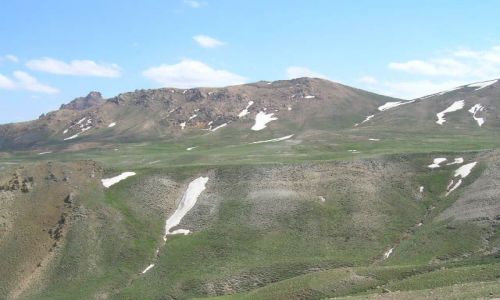 Zdjęcie IRAN / brak / trasa Zanjan Takht-e Soleiman / irańskie krajobrazy (57)