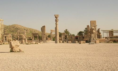 IRAN / brak / Persepolis / Paac Stu Kolumn