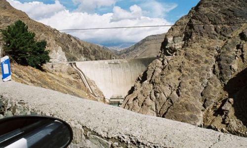 Zdjęcie IRAN / brak / Droga z Teheranu nad morze kaspijskie / Iranskie gory