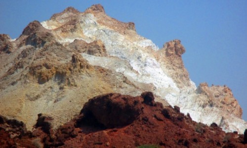 Zdjcie IRAN / Wyspa Hormoz / Rainbow Valley / Kreda i ochra