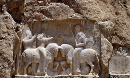 Zdjcie IRAN / Shiraz / Naksze Rostam / Spotkanie w Naksze Rostam