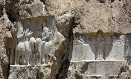 Zdjcie IRAN / Shiraz / Naksze Rostam / Oba reliefy