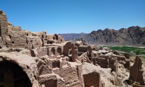 Zdjęcie IRAN / - / Kharanaq / Opuszczone miasto