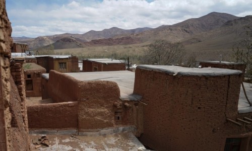 Zdjęcie IRAN / płn. Iran / Abyaneh / Charakterystyczna zabudowa...