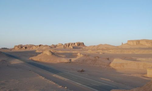 Zdjcie IRAN / Dasht-e Lut / pustynia / brak