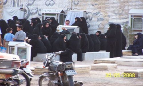 Zdjecie IRAN / YAZD / CMENTARZ / POGRZEB