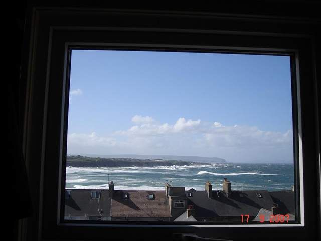 Zdjęcia: Portrush, Irlandia Pln., widok z mieszkanka:), IRLANDIA Zdjęcia: Portrush, Irlandia Pln., widok z mieszkanka:), IRLANDIA