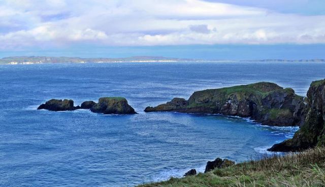 Zdjęcia: Nad Atlantykiem, Irlandia Pn., IRLANDIA Zdjęcia: Nad Atlantykiem, Irlandia Pn., IRLANDIA