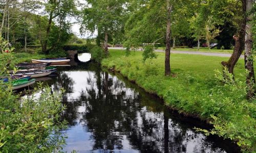 Zdjęcie IRLANDIA / - / Killarney / Nad rzeczką...