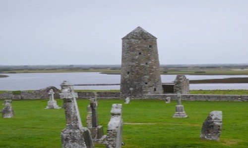 Zdjecie IRLANDIA / hrabstwo Offaly / Clonmacnoise / Okrga wiea celtycka