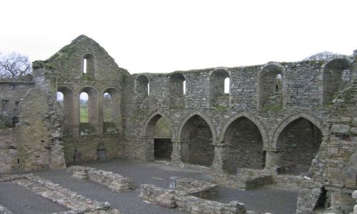Zdjęcie IRLANDIA / brak / dzies na poludniowym wybrzezu / monastery