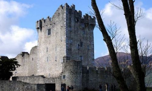 Zdjęcie IRLANDIA / KERRY / RING OF KERRY - ROSS / Stare zamczysko